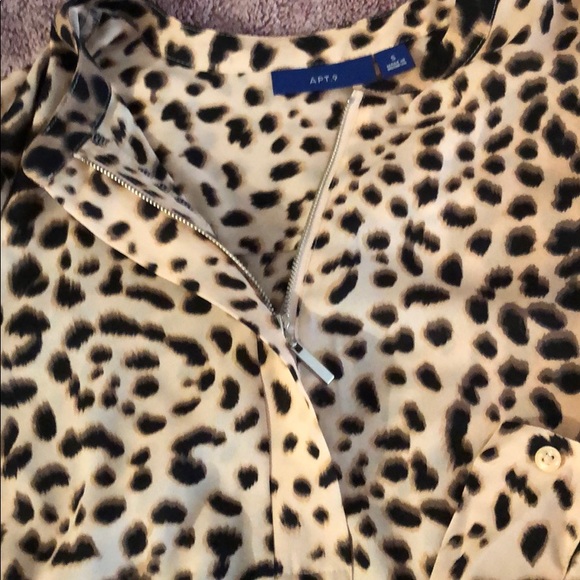 APT. 9 Cheetah/Leopard Print Flowy Top - Picture 5 of 5